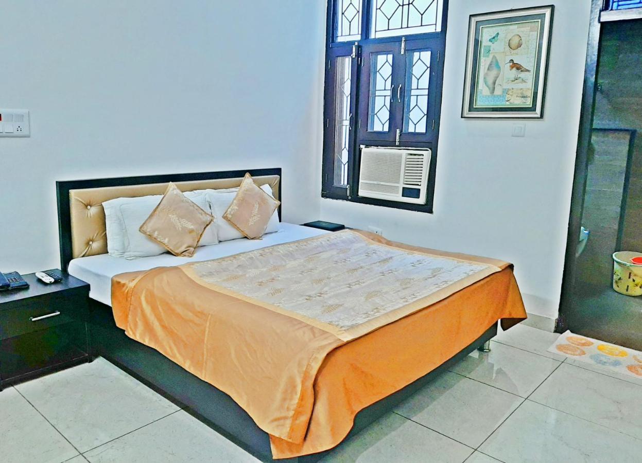 Bindiram Express By Shrigo Hotels Sitapur Muafi Zewnętrze zdjęcie