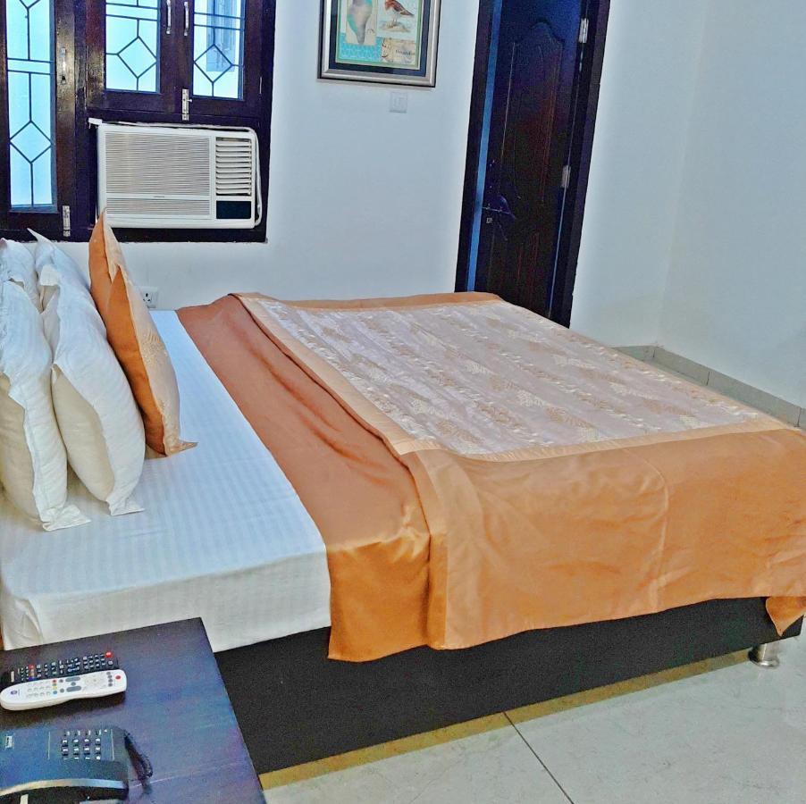 Bindiram Express By Shrigo Hotels Sitapur Muafi Zewnętrze zdjęcie